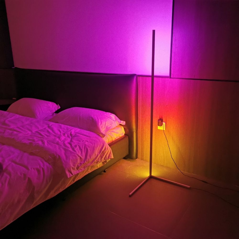 Light of Throne RGB Floor Corner Lamp