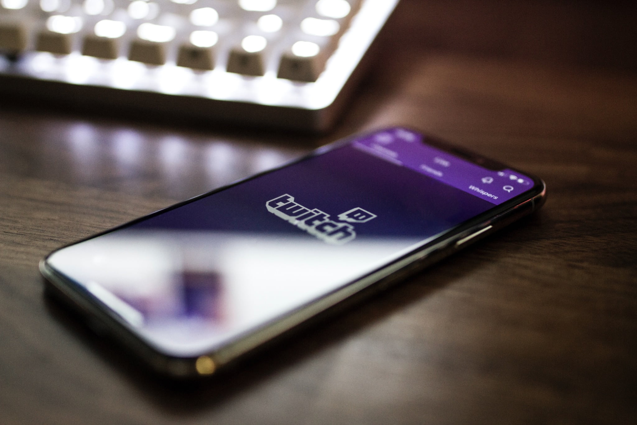 smartphone showing twitch apps