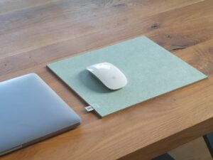 how to clean a mouse pad